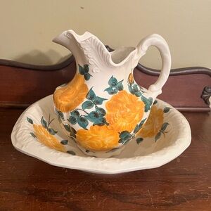 Vintage Cash Family Bedside Water Pitcher/Bowl Set.